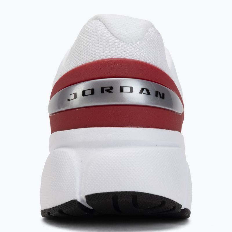 Nike Jordan Trunner Flow cipő fehér/edzőtermi piros/fémes ezüst/fekete 6