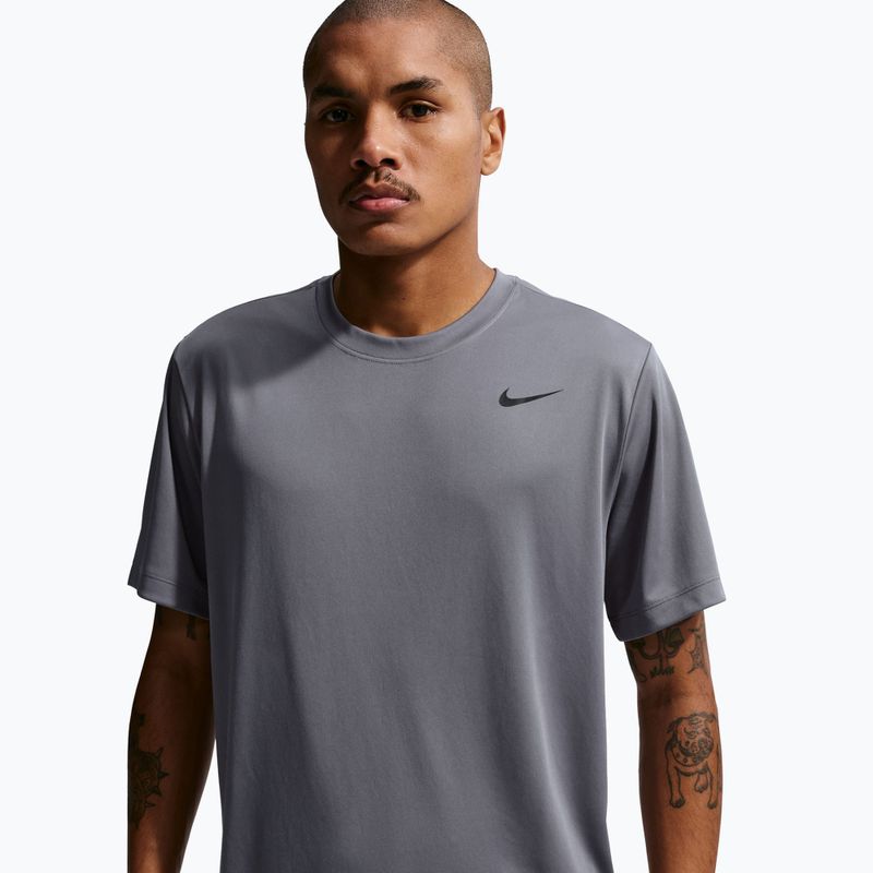 Férfi edző póló Nike Dri-FIT Training T-Shirt smoke grey/black 4