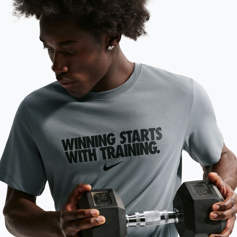 Férfi edző póló Nike Dri-Fit Winning smoke grey/black/black 5