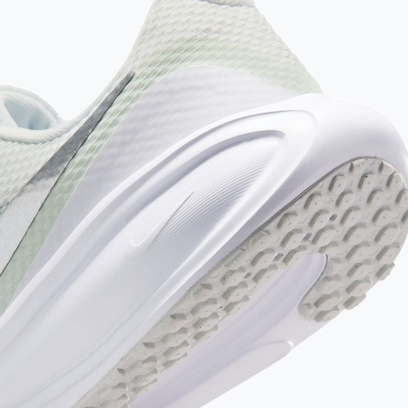 Női futócipő Nike Revolution 8 off white/barely green/metallic silver 5