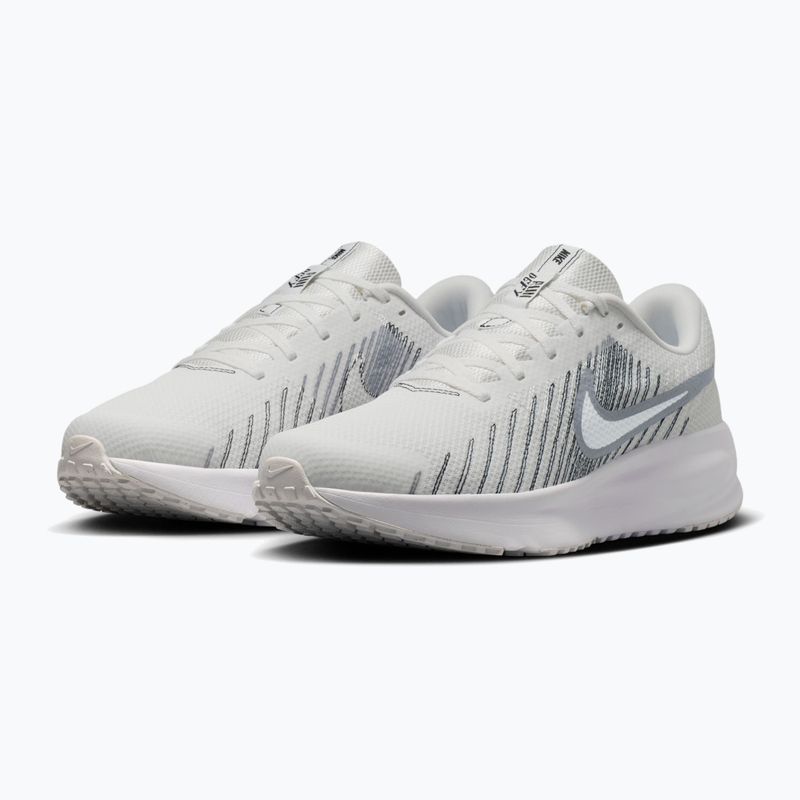 Férfi futócipő Nike Run Defy summit white/white/black/metallic silver 3