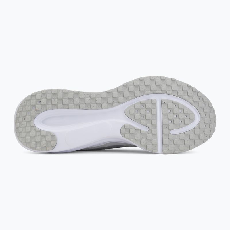 Férfi futócipő Nike Revolution 8 summit white/white/metallic silver 4
