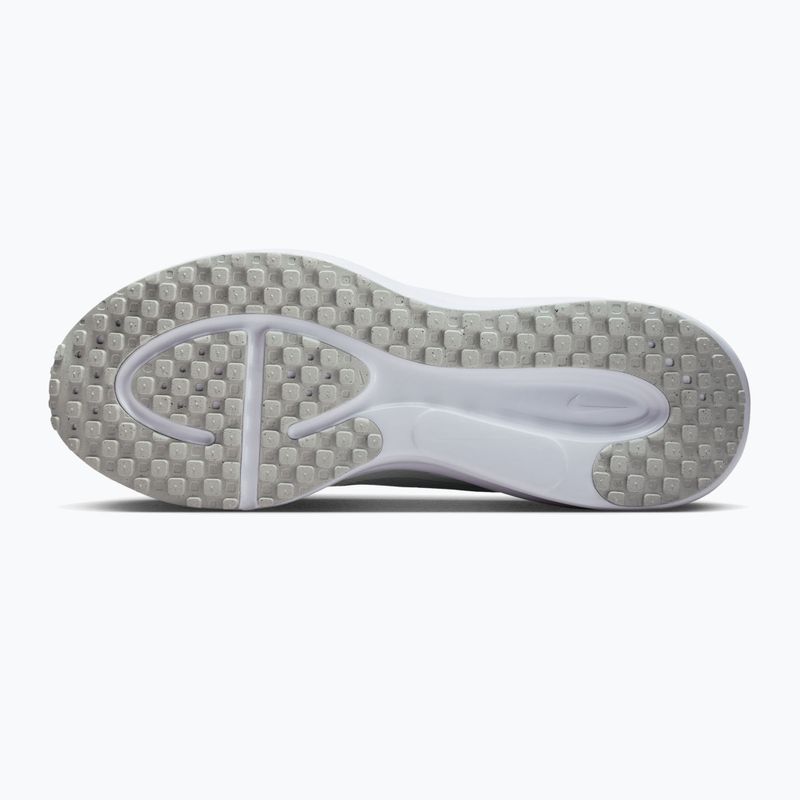 Férfi futócipő Nike Revolution 8 summit white/white/metallic silver 2