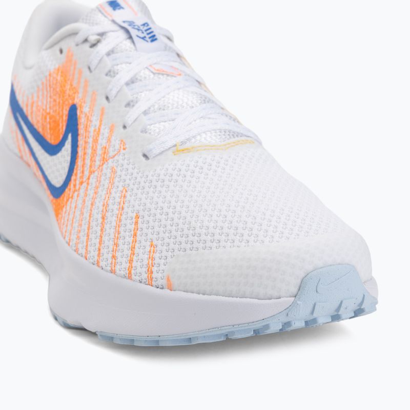 Férfi futócipő Nike Run Defy white/topaz gold/blue crystal 7