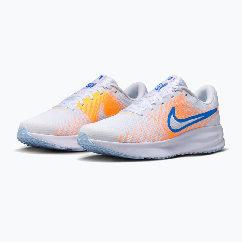 Férfi futócipő Nike Run Defy white/topaz gold/blue crystal 3
