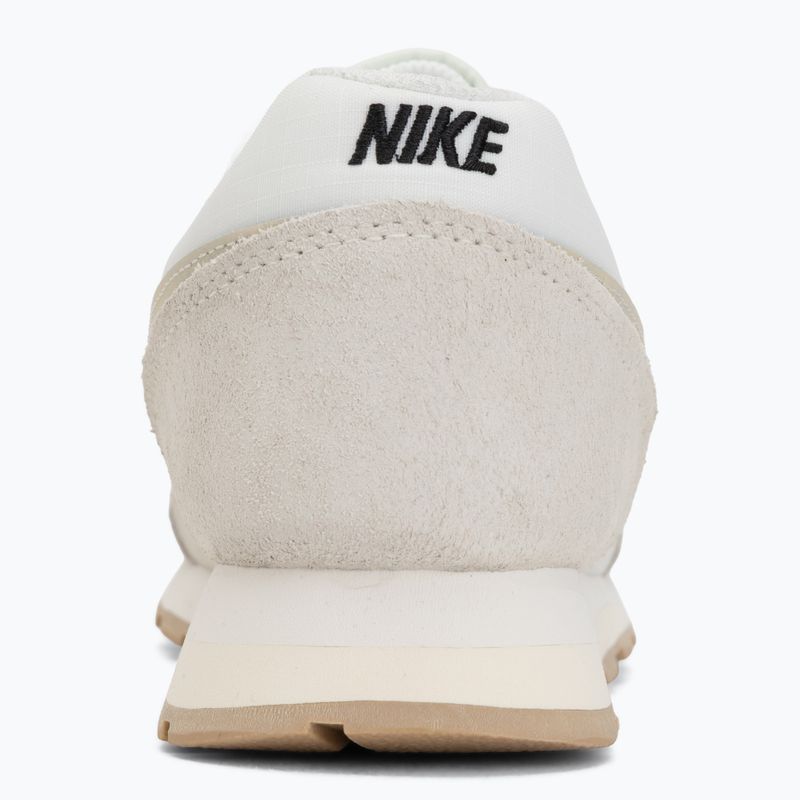 Női cipők Nike MD Runner 2 SE coconut milk/black/linen/sail 6