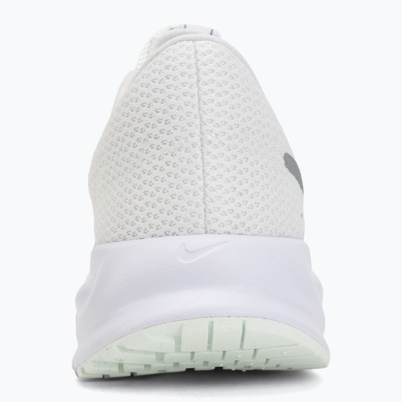 Női futócipő Nike Run Defy summit white/white/metallic silver 6