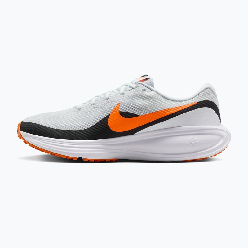 Férfi futócipő Nike Revolution 8 off white/white/black/total orange 2