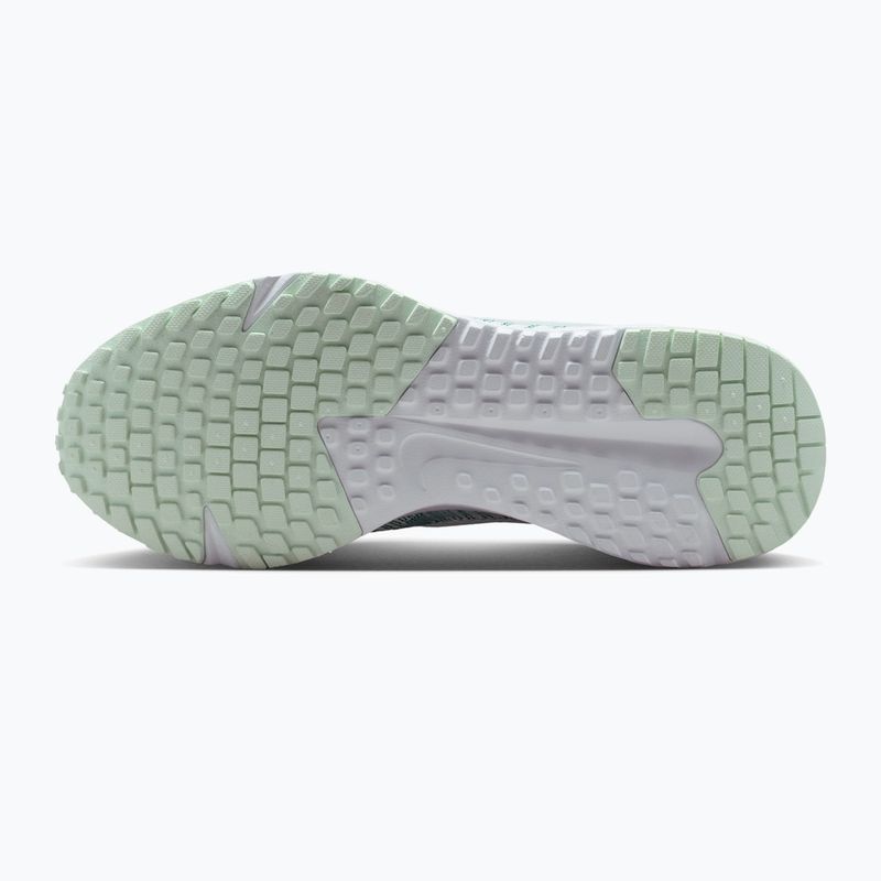 Női futócipő Nike Run Defy summit white/white/metallic silver 2