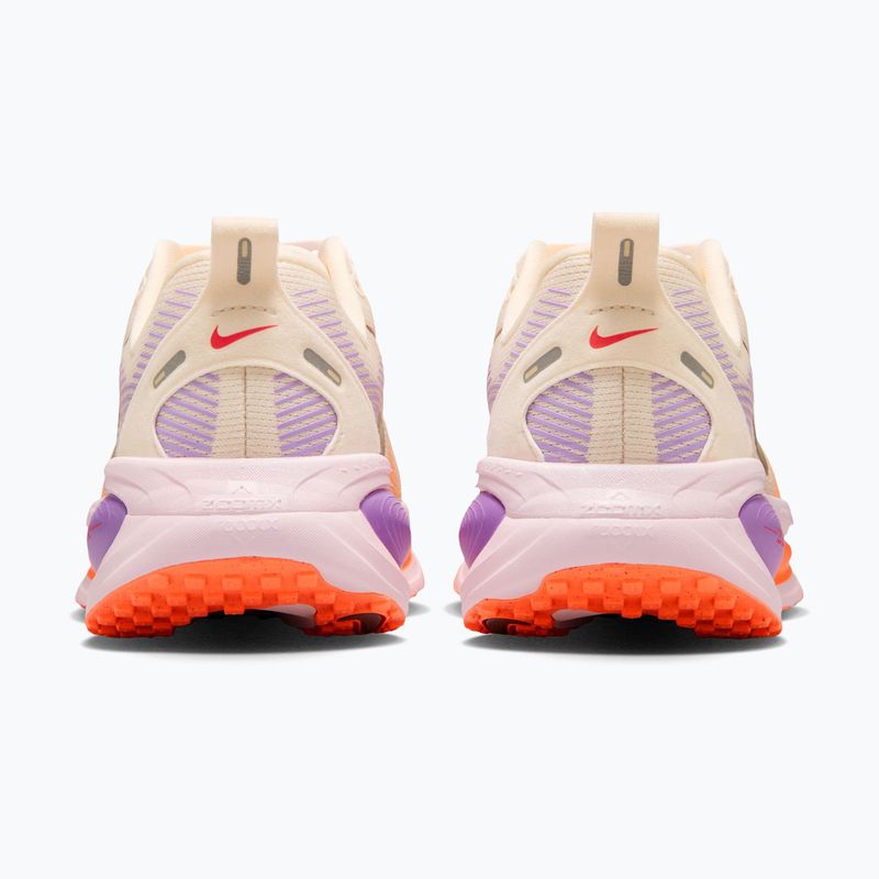 Női futócipő Nike Vomero 18 chalk/pink foam/bright violet/tattoo 4
