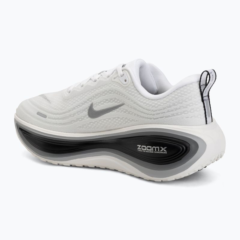 Férfi futócipő Nike Vomero Plus white/black/cool grey/metallic silver 3