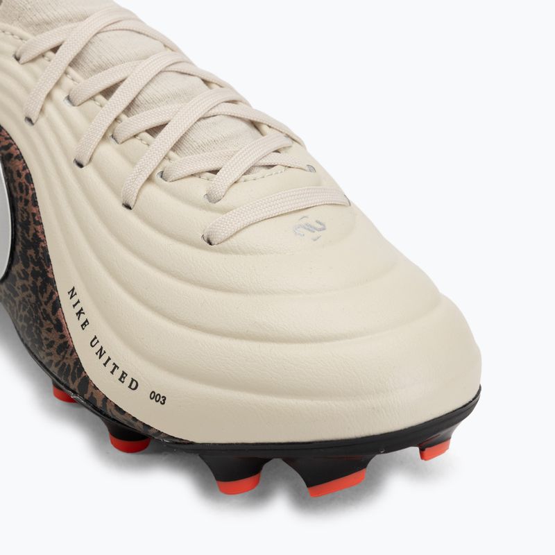 Gyerek focicipő Nike United Jr. Tiempo Maestro Academy MG fossil/burgundy crush/metallic silver 7