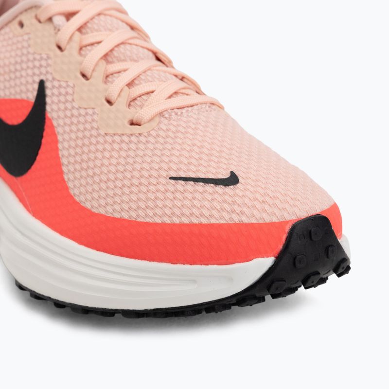 Női futócipő Nike Revolution 8 arctic orange/white/flash crimson/black 7