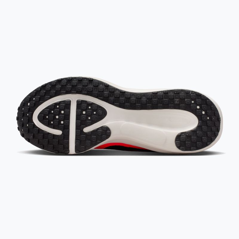 Női futócipő Nike Revolution 8 arctic orange/white/flash crimson/black 2