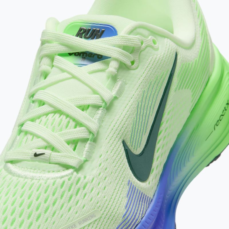 Gyerek futócipő Nike Vomero 18 volt tint/black spruce 3