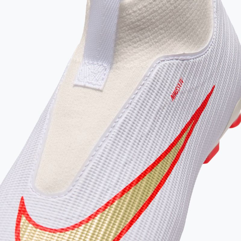 Gyermek focicipők Nike Jr. Mercurial Superfly 11 Academy white/bright crimson/blur 7