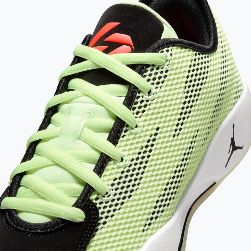 Férfi kosárlabda cipő Jordan Luka 77 barely volt/black/white/infrared 23 6