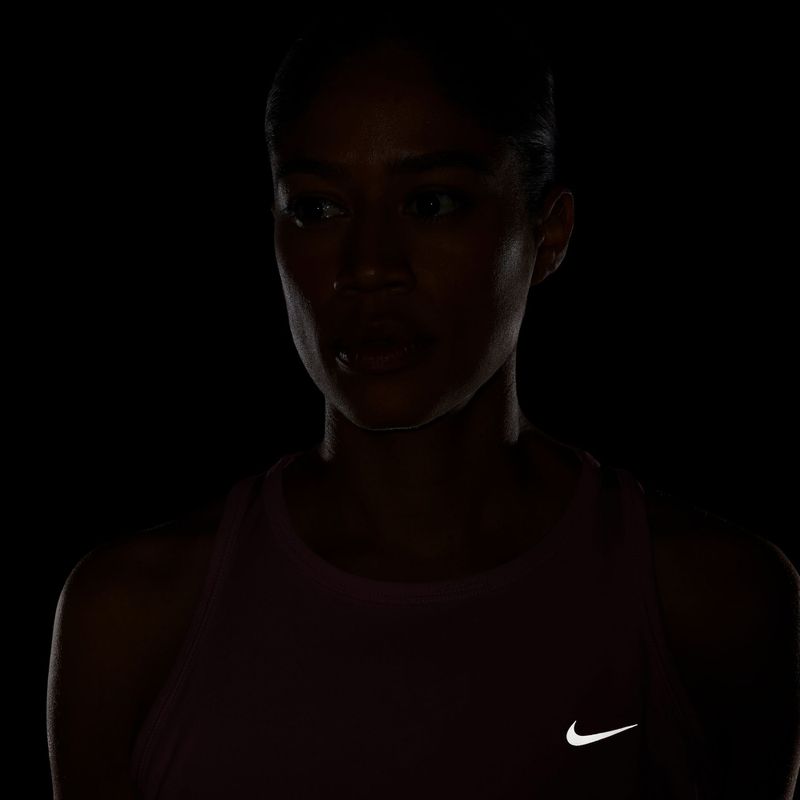 Női futó póló Nike Tempo Dri-Fit Tank Top pink smoke 7