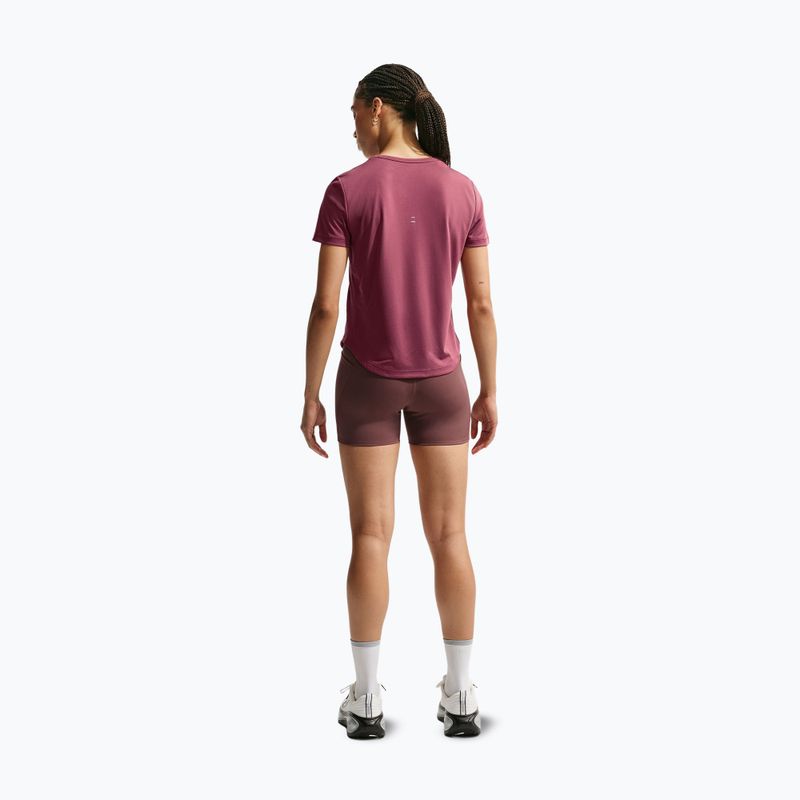 Női futó póló Nike Tempo pink smoke 3
