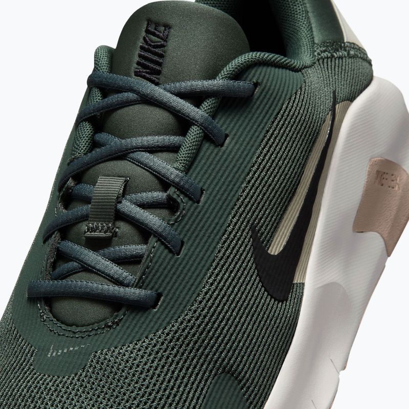 Férfi edzőcipők Nike Flex Train camo green/summit white/cream Ii/black 5