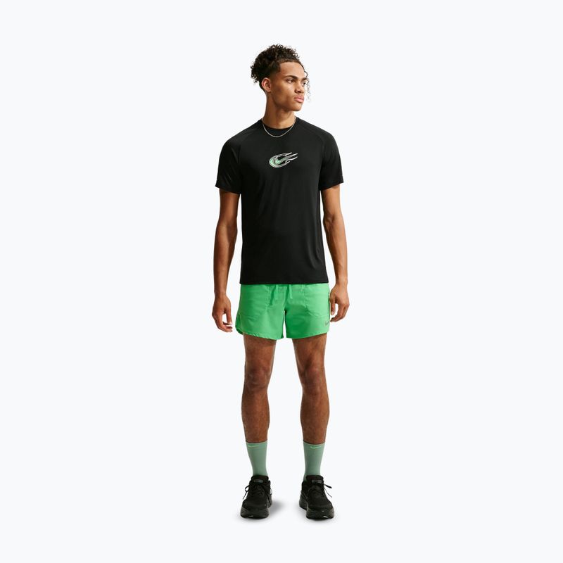 Férfi futó póló Nike Stride black 2