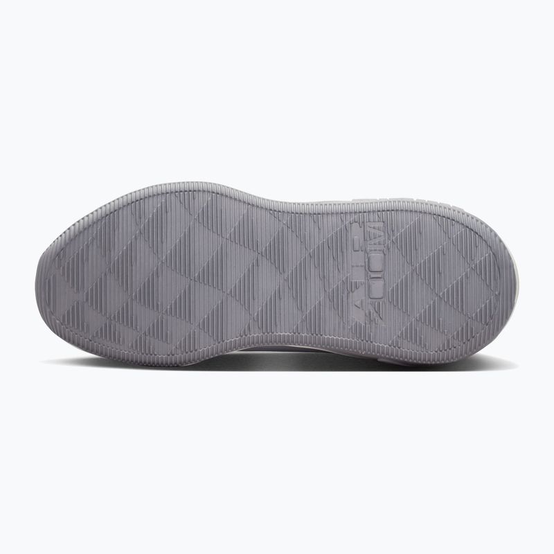 Női edzőcipők Nike Bella 7 football grey/sail/metallic cool grey 3