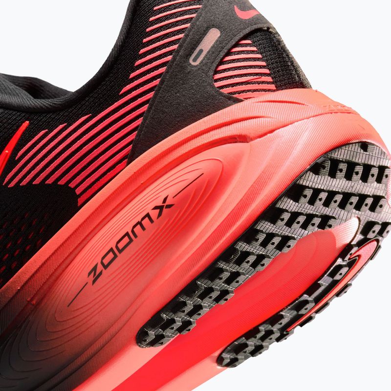Férfi futócipők Nike Vomero 18 black/university red/bright crimson 8