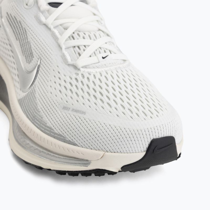 Női futócipők Nike Vomero 18 summit white/sail/metallic silver 7