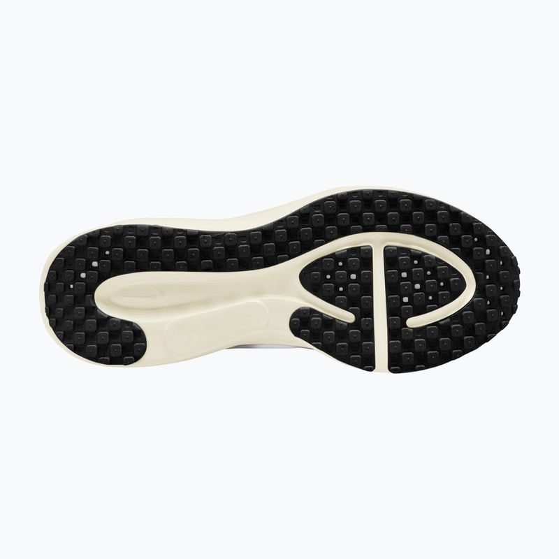 Női futócipők Nike Revolution 8 EasyOn white/sail/black/metallic silver 3