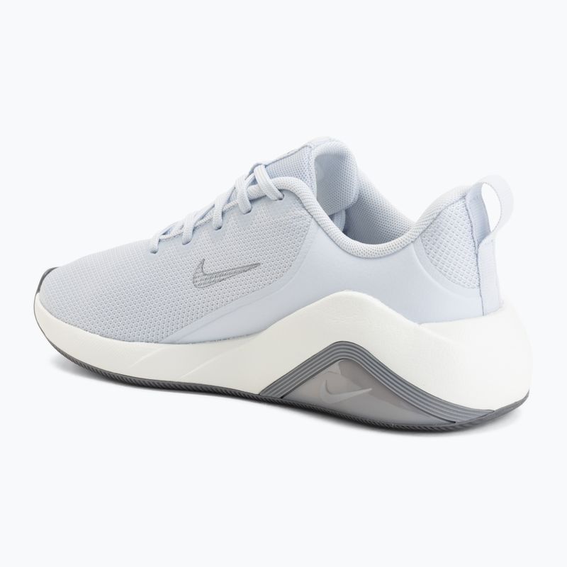 Női edzőcipők Nike Bella 7 football grey/sail/metallic cool grey 3