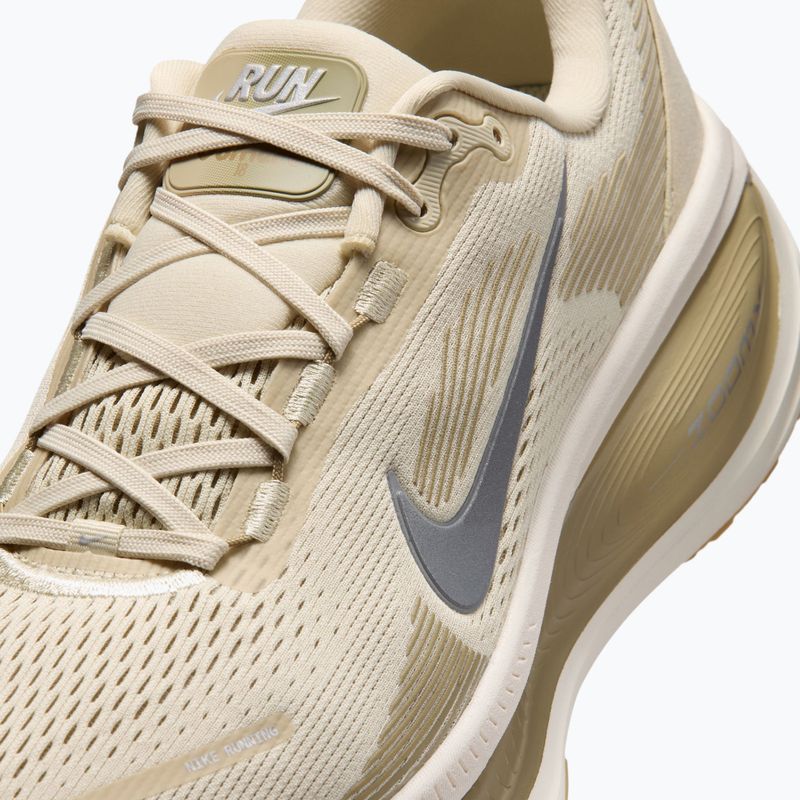 Férfi futócipők Nike Vomero 18 light khaki/desert khaki/metallic silver 5