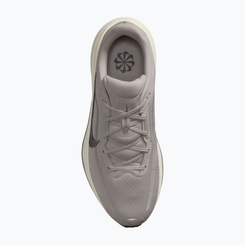Férfi futócipők Nike Quest 7 light iron ore/light bone/flat pewter/black 4