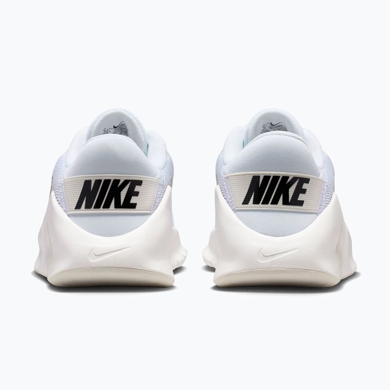 Női edzőcipők Nike Flex Train white/sail/phantom/ metallic silver 4