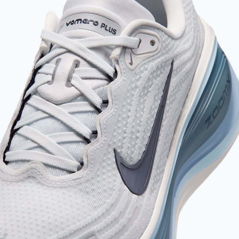 Férfi futócipők Nike Vomero Plus off white/grey fog/thunderstorm/obsidian 7