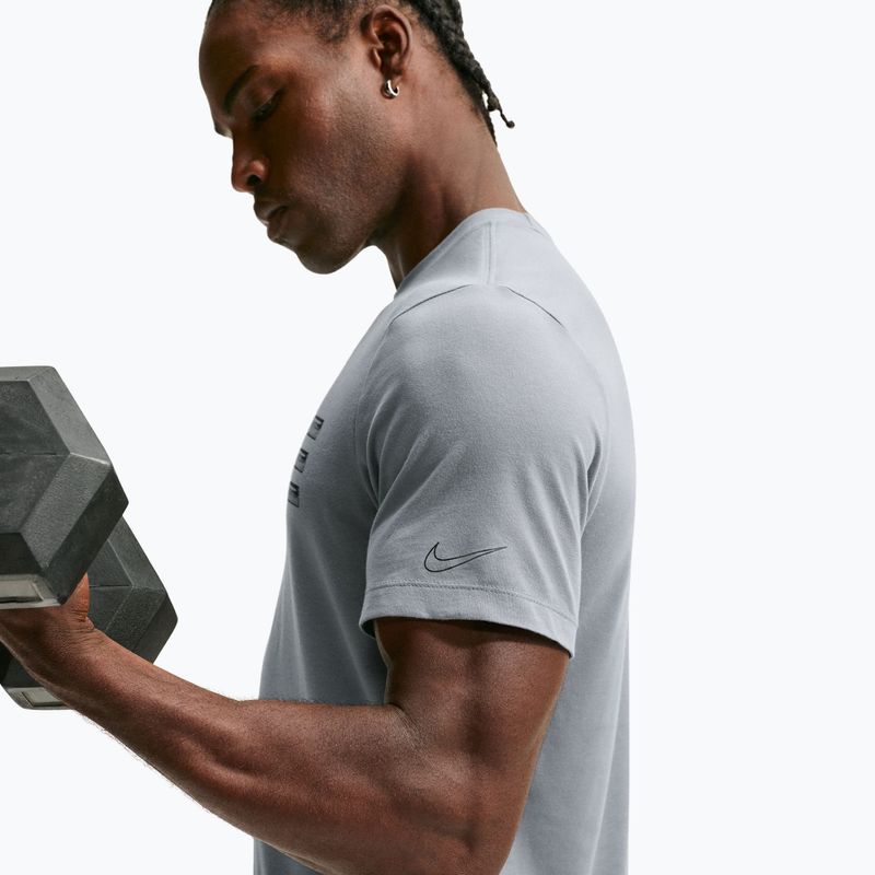 Férfi edző póló Nike Dri-FIT Training T-Shirt smoke grey/black 5