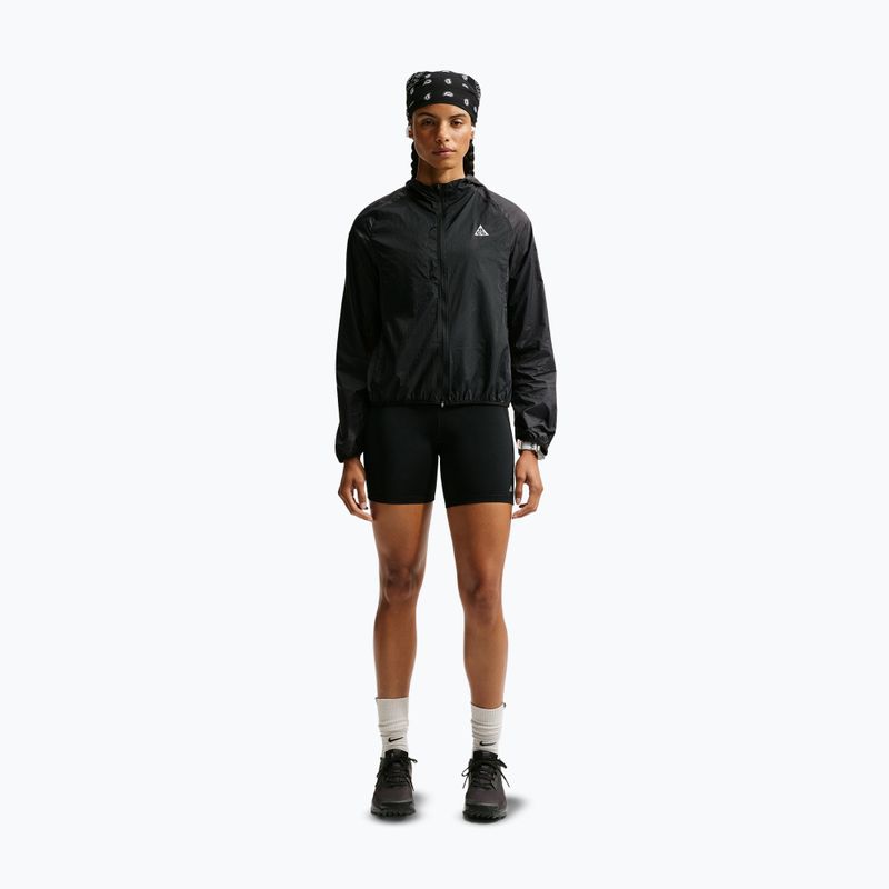 Nike ACG női futódzseki "Aireez" fekete/fekete/summit fehér 2