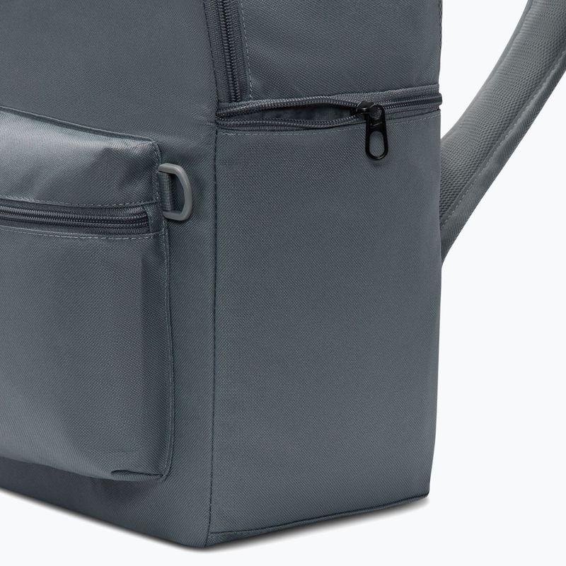 Városi hátizsák Nike Heritage 23 l smoke grey/smoke grey/white 6