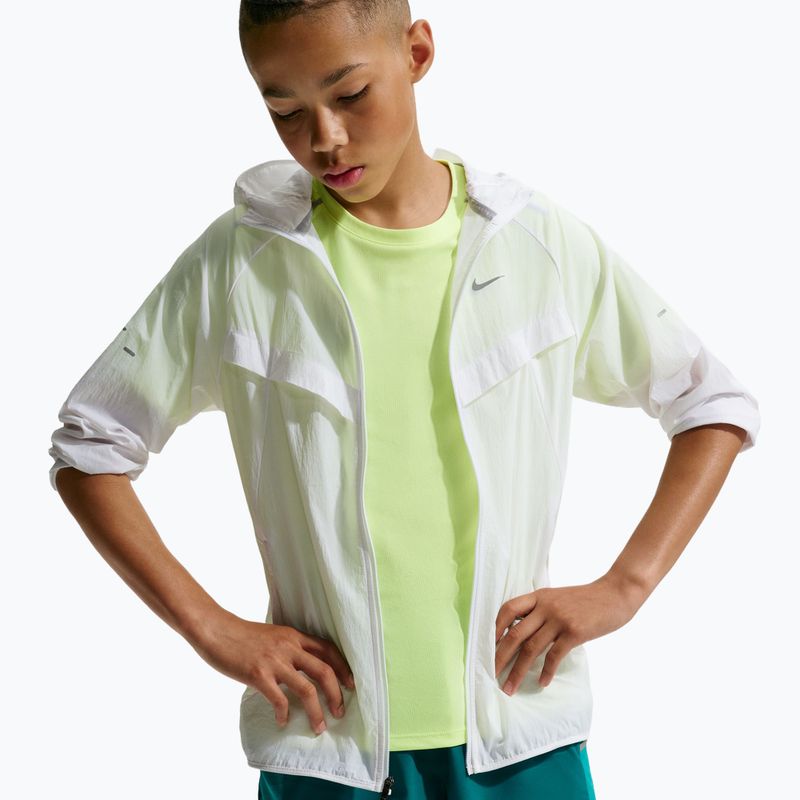 Gyerek rövidnadrág Nike Miler bright spruce/energy 4
