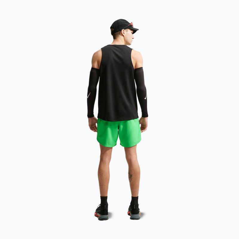 Férfi futónadrág Nike Stride Dri-Fit Brief-Lined 7" green spark 3