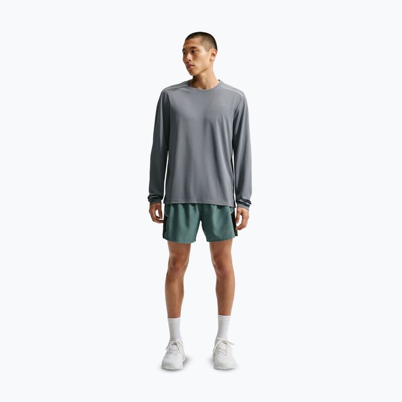 Férfi futó hosszú ujjú póló Nike Miler Dri-Fit UV smoke grey 2