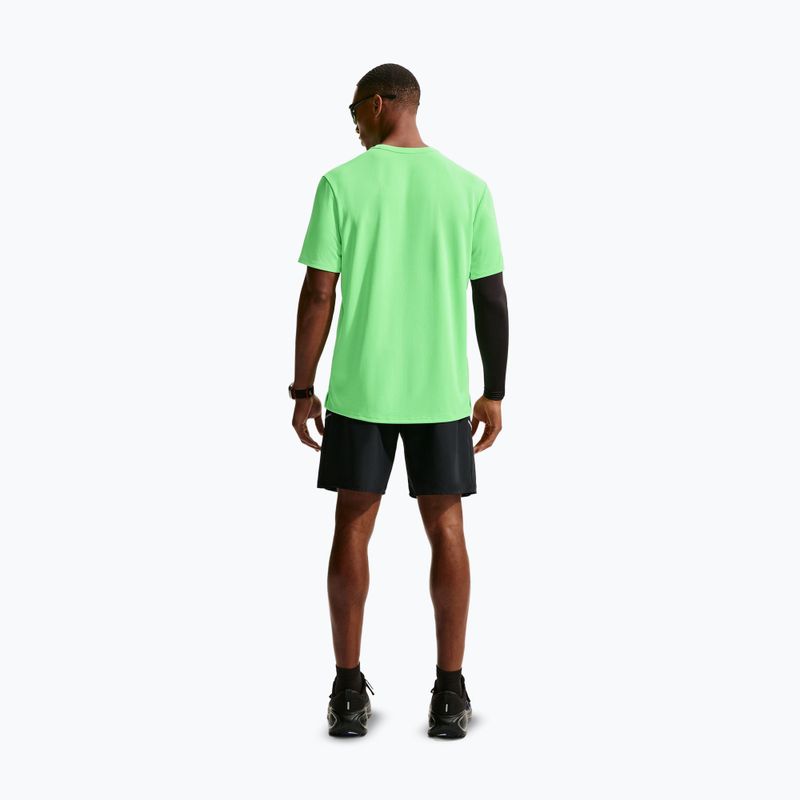 Férfi futó póló Nike Miler Dri-Fit UV illusion green 3