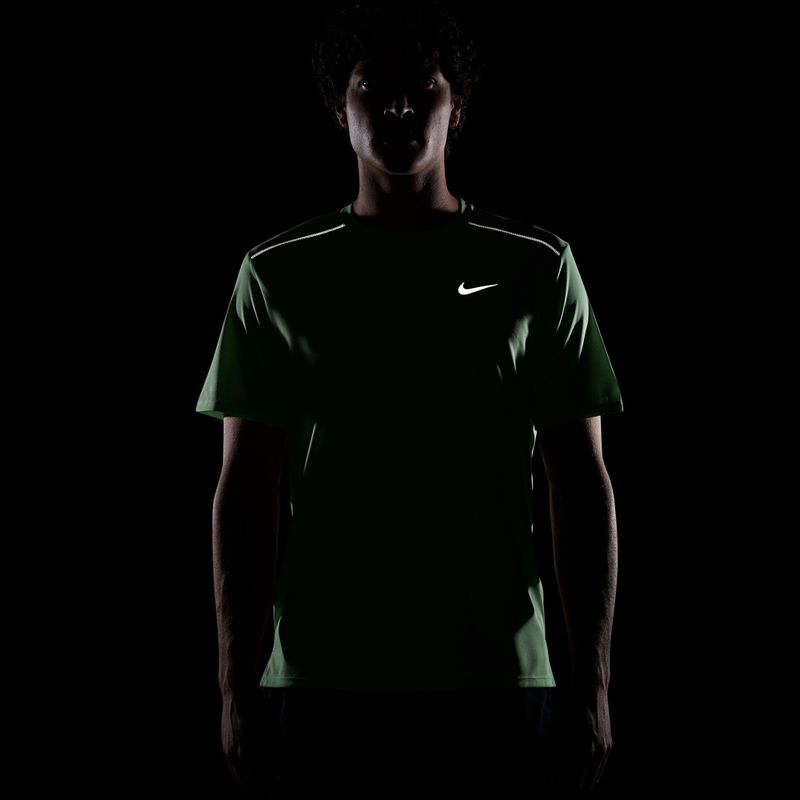 Férfi futó póló Nike Miler Dri-Fit UV illusion green 7