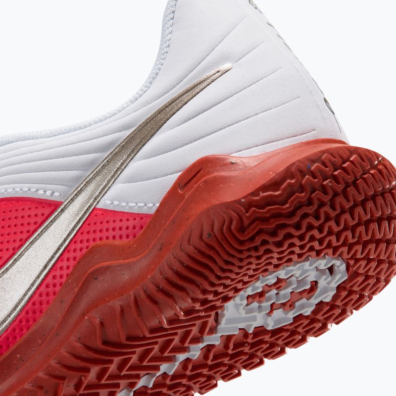 Gyermek focicipők Nike Jr. Tiempo Maestro Club white/bright crimson/blur 5