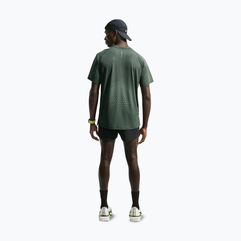 Férfi futó póló Nike Stride black/light green spark 3