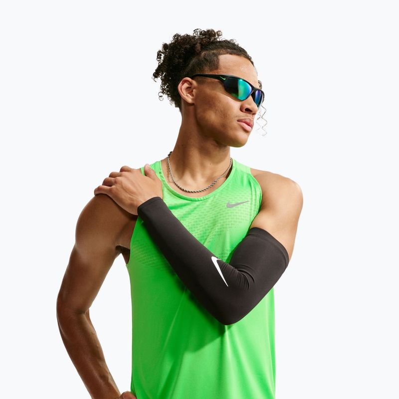 Férfi futó póló Nike Stride green spark 4