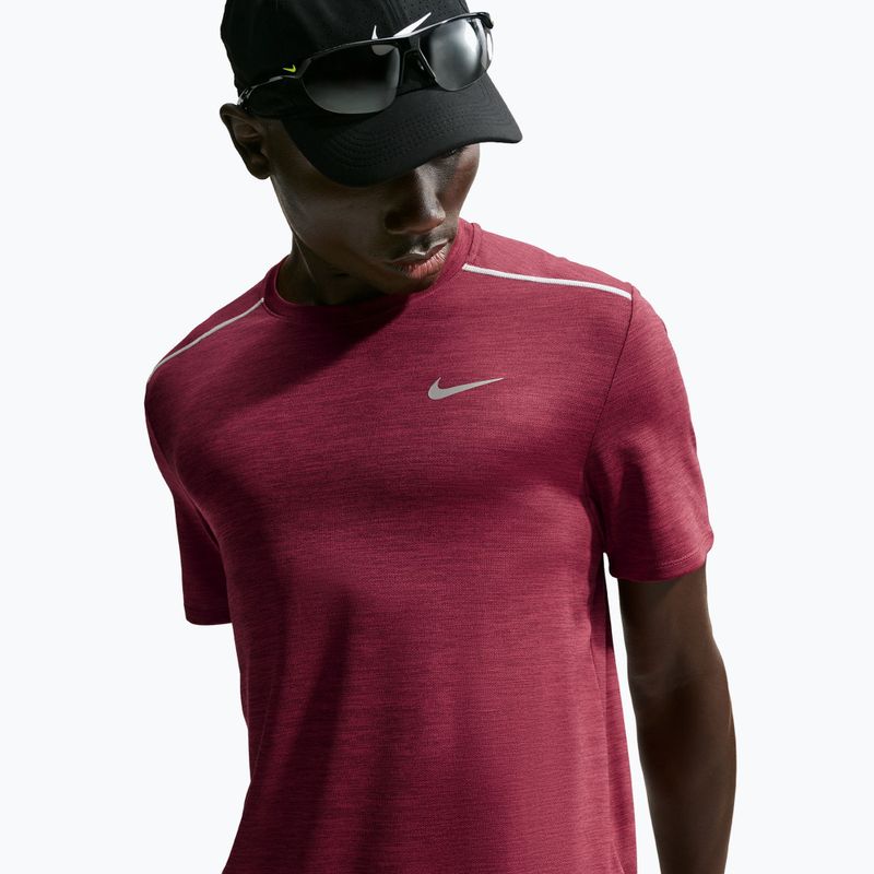 Férfi futó póló Nike Miler Dri-Fit UV tough red/mystic dates 5