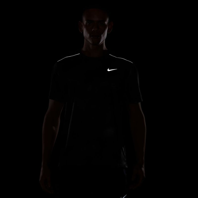 Férfi futó póló Nike Miler black 4
