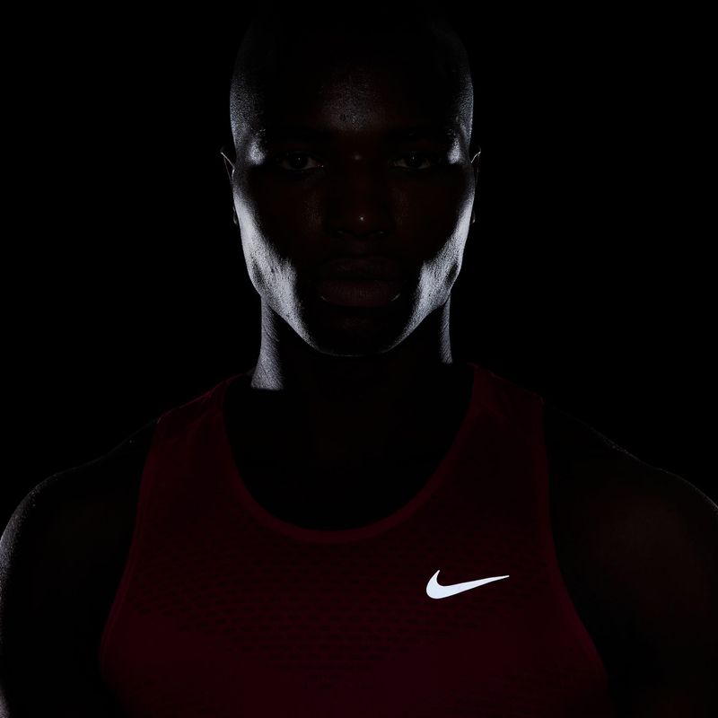 Férfi futó póló Nike Stride tough red 4