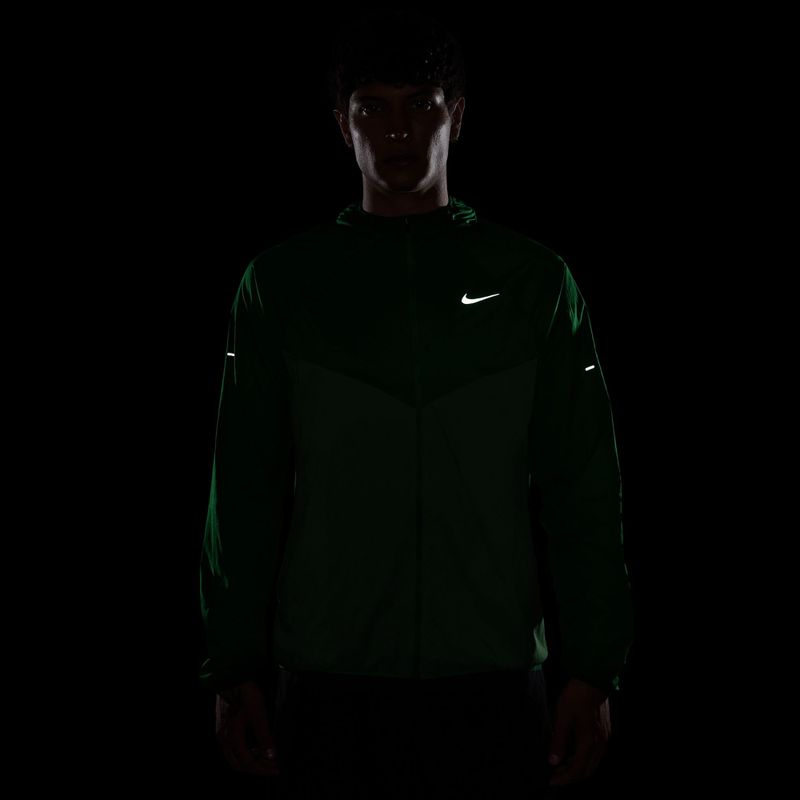 Férfi futókabát Nike Stride green spark 4