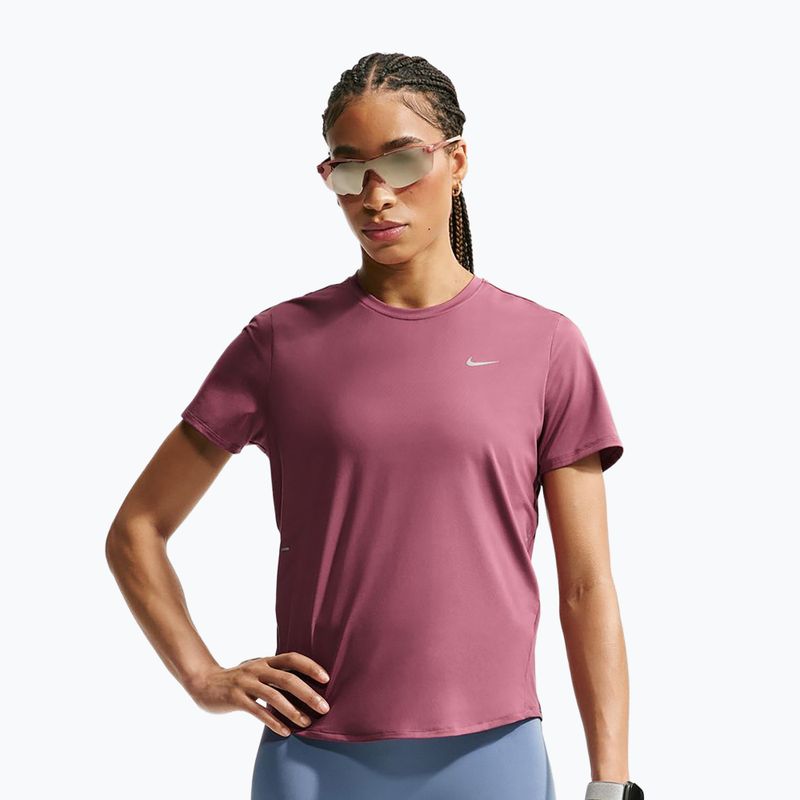 Női futó póló Nike Swift Dri-Fit pink smoke